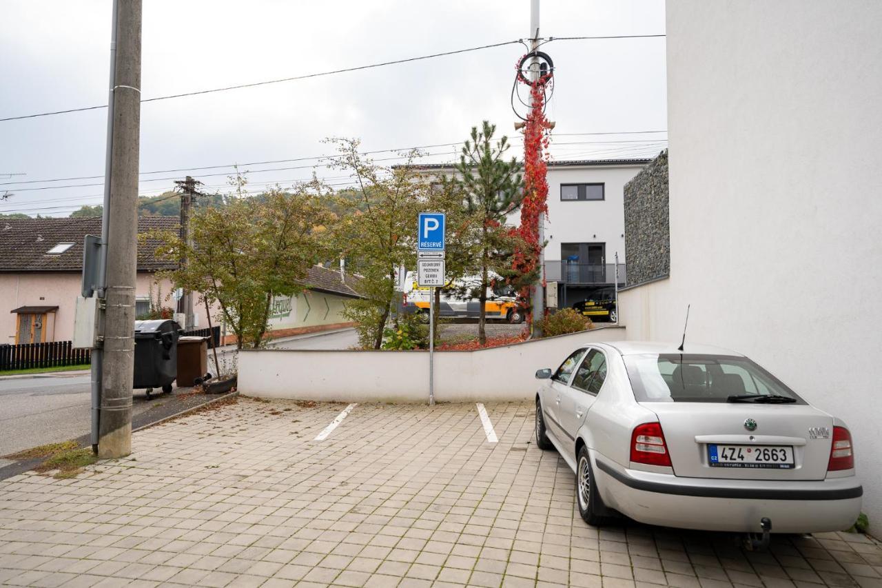 Apartmany Gemini Zlín Exteriör bild